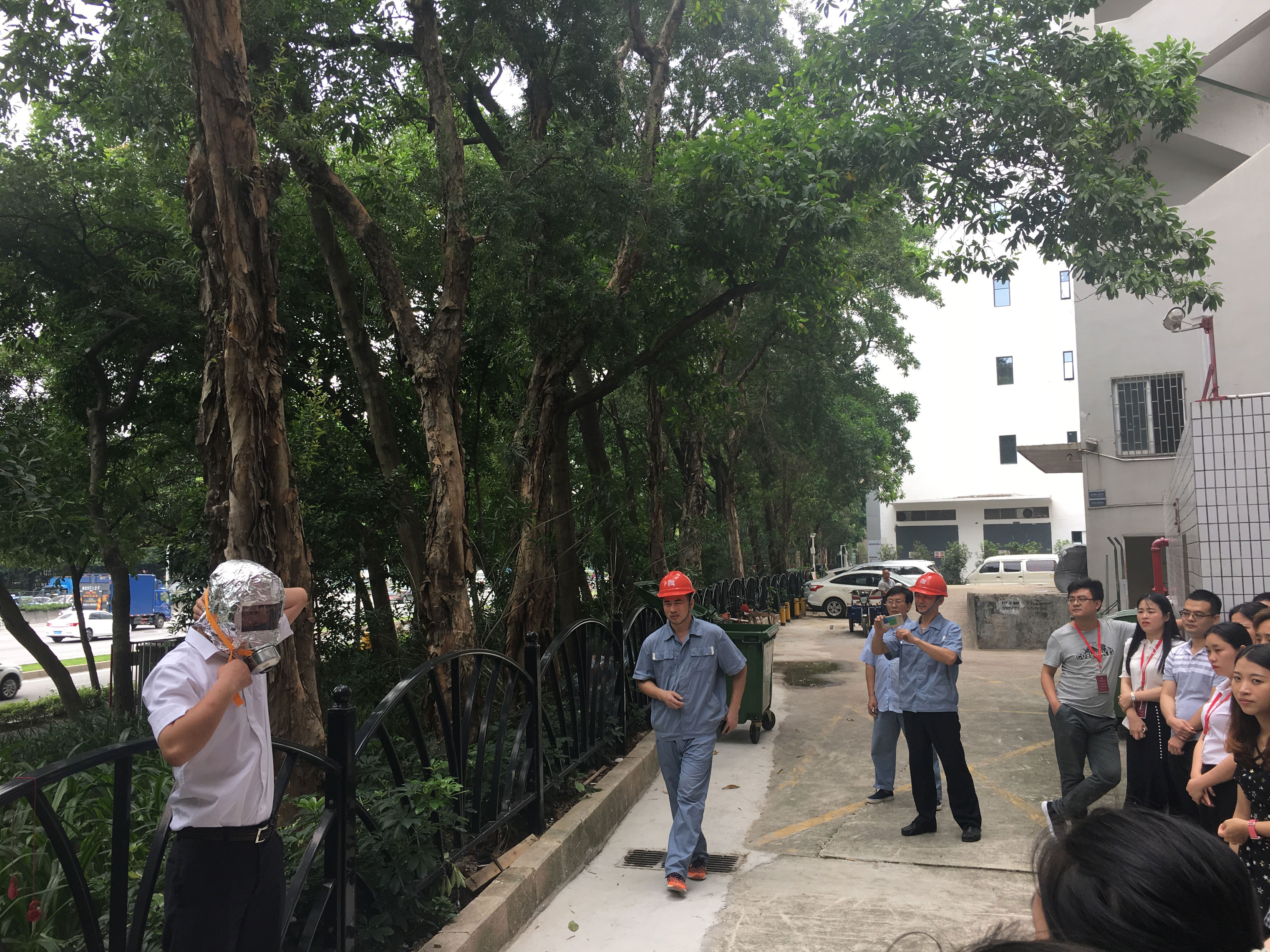 深圳噴繪360公司消防演習(xí)