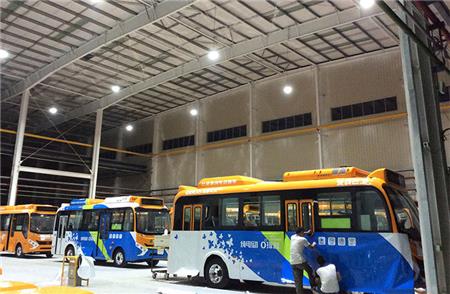 純電動(dòng)車(chē)身廣告