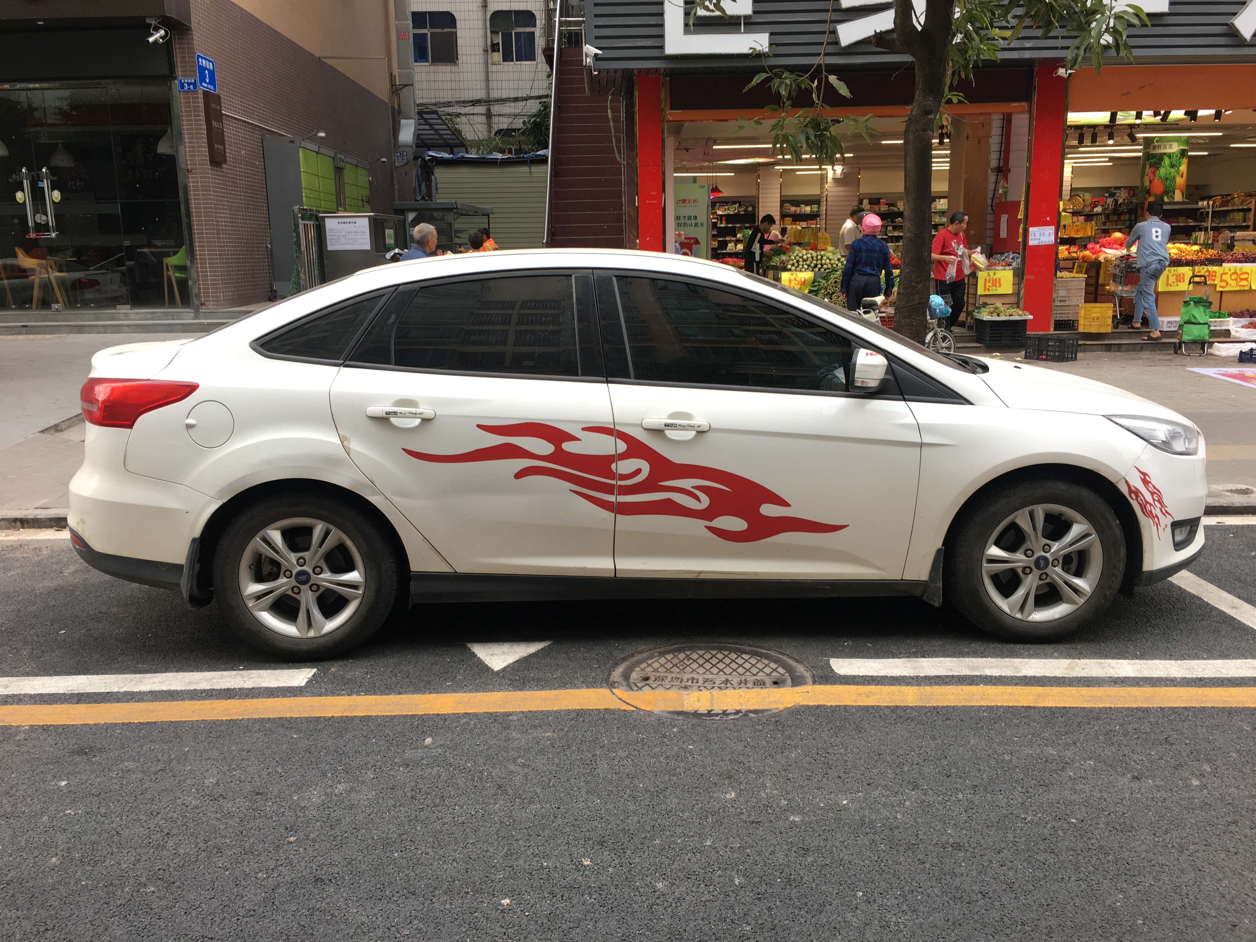 怎樣去除汽車標(biāo)語廣告,3大方法請收藏